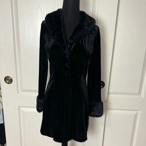 VTG BLACK VELVET FAUX FUR TRIM COAT JACKET